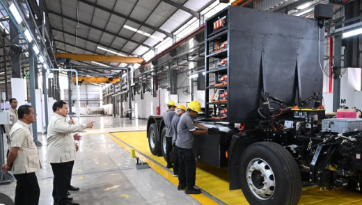 Pabrik Kendaraan Listrik