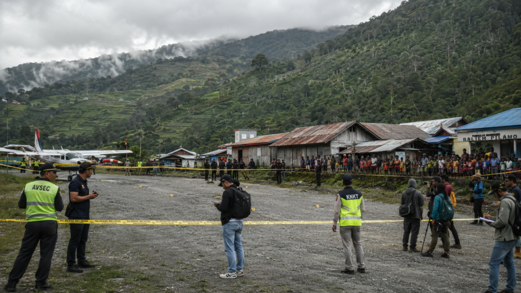 Penembakan Pilot AS di Papua Dinilai Langgar Hukum Humaniter, Ini Respons Pemerintah
